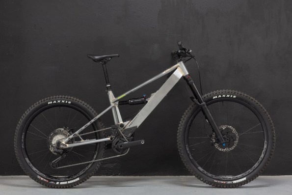 Abums e-Enduro Mahle M40