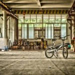 Une saisie massive de vélos électriques importés illégalement a eu lieu : ce qu’il faut savoir