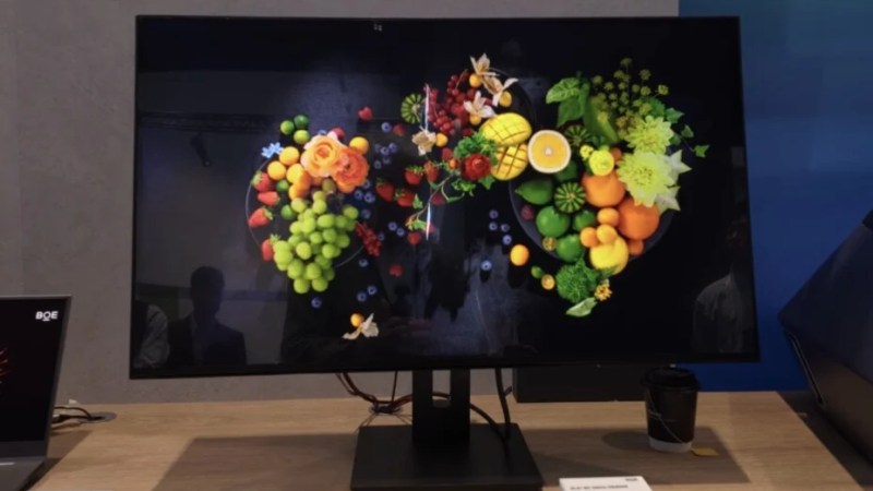 8K, 120 Hz, 31,5 pouces : cet écran PC fait dans la démesure, mais laisse planer le mystère