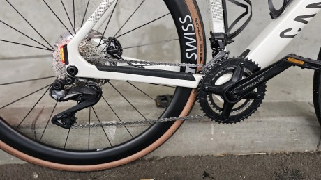 Canyon Endurace Onfly CF 8 transmission Source: Mr. Moreover, Lauraux for Fundroid we tried one lightest electric