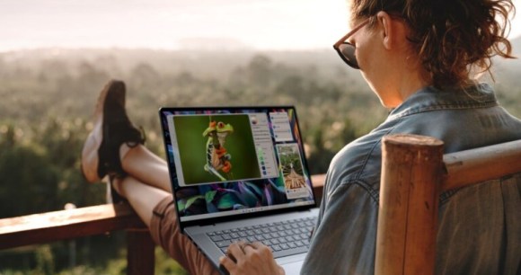 Avec 500 € de moins, ce laptop 2-en-1 avec écran Mini LED 90 Hz + Ultra 7 devient un super deal 