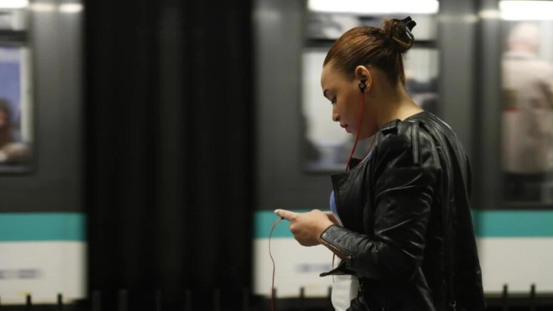 Fini les galères dans le train, voici le meilleur réseau mobile dans les transports en commun selon l’Arcep