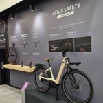 Géolocalisation, radar et capteur de pression des pneus : on a vu la grande révolution connectée qui arrive chez le n°1 mondial du vélo