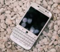 Onze ans plus tard, le BlackBerry Classic est de retour et il n’a plus rien à voir