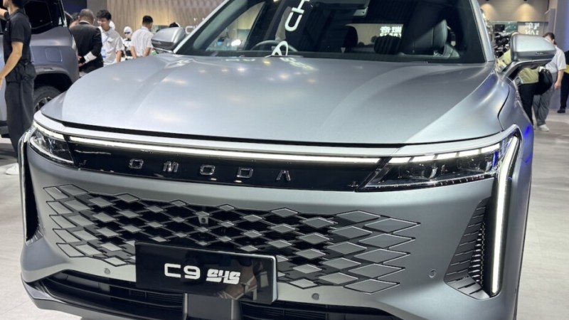 On est montés à bord du SUV hybride rechargeable chinois qui débarque en France : voici le Chery Omoda C9