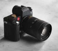 Le Leica Vario-Elmarit-SL 1:2,8/28-70 ASPH // Source : Leica