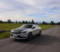 DS N°8 // Source : DS Automobiles DS N°8 // Source : DS Automobiles