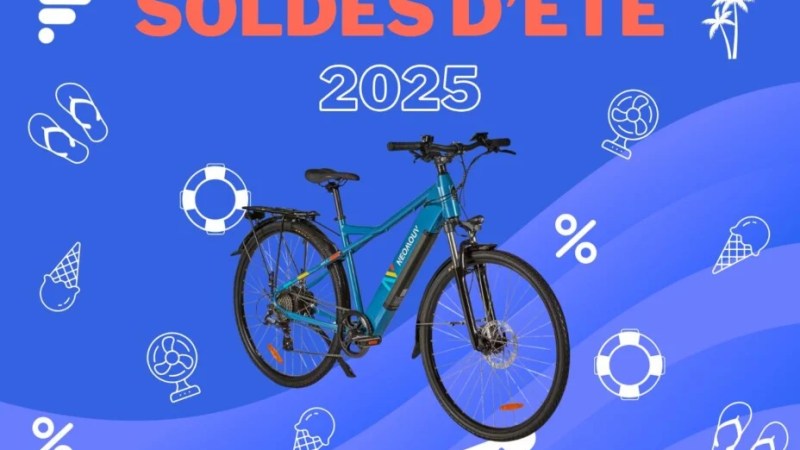 Decathlon ne plaisante pas avec les soldes : c’est -56 % pour ce VTC électrique Neomouv au look design et 100 km d’autonomie