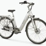 Ce nouveau vélo électrique très bien équipé comprend une assurance vol de 3 ans