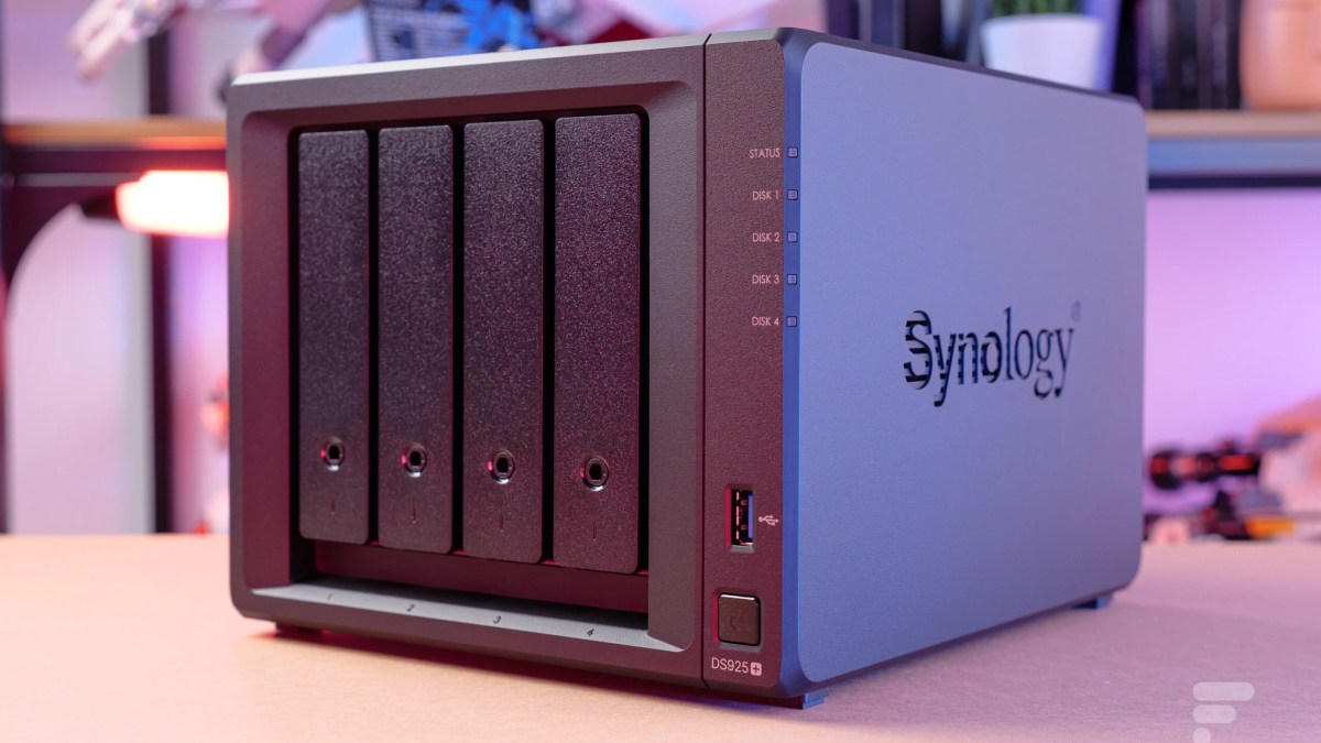 Synology DS925+