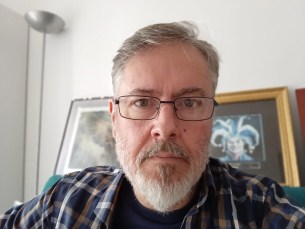 TCL 60 SE NXTPAPER - selfie Portrait 3