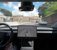 Tesla FSD à Rome