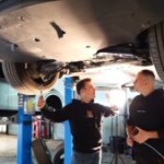Giga casting, freinage, batteries : ils ont comparé le Tesla Model Y 2025 et le Xpeng G6
