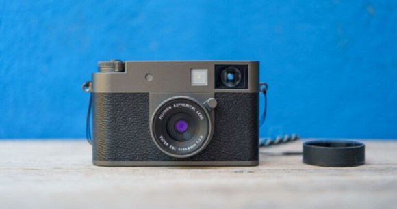 Fujifilm X Half
