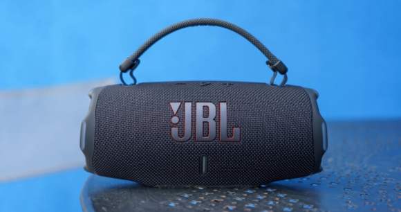 L'enceinte JBL Charge 6