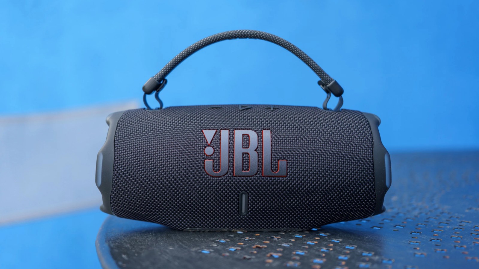 La JBL Charge 6 rejoint notre sélection des meilleures enceintes Bluetooth du marché