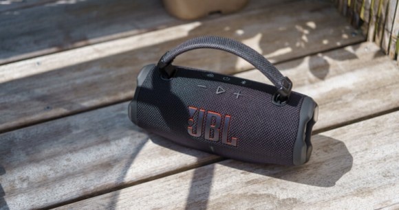 JBL Charge 6
