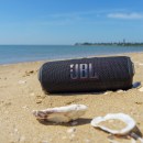 La JBL Flip 7 est l’enceinte qu’il vous faut pour prolonger l’été, et elle est en promotion jusqu’à demain