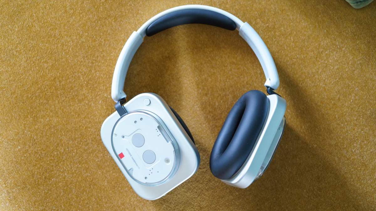 Nothing Headphones (1)