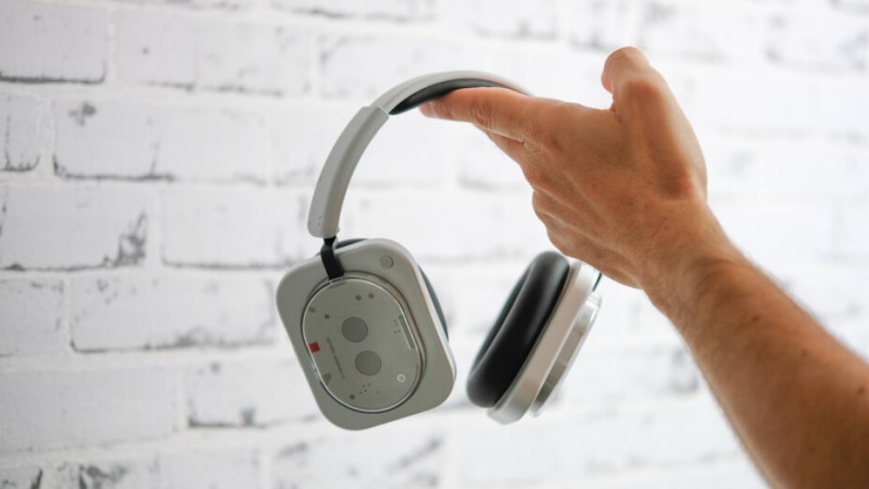 Test du Nothing Headphone (1) : le casque rétro-futuriste qui écrase la concurrence Test du Nothing Headphone (1) : le casque rétro-futuriste qui écrase la concurrence