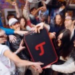 Cette enceinte portable de soirée Teufel va faire trembler vos murs
