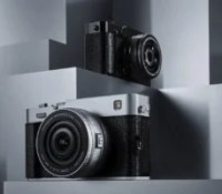 Le Fujifilm X-E5 avec le Fujinon XF23mmF2.8 R WR // Source : Fujifilm
