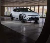 Kia EV4 // Source : Kia