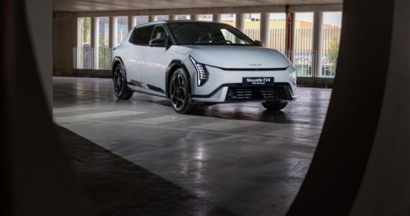 Kia EV4 // Source : Kia