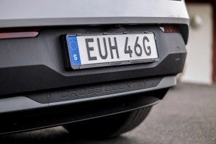 015_Volvo-EX30CC.jpg_compressed