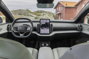 047_Volvo-EX30CC.jpg_compressed