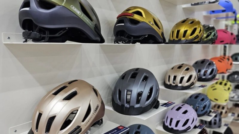 On a vu les nouveaux casques vélo et antivols d’Abus : pratiques et parfaits pour l’été On a vu les nouveaux casques vélo et antivols d’Abus : pratiques et parfaits pour l’été