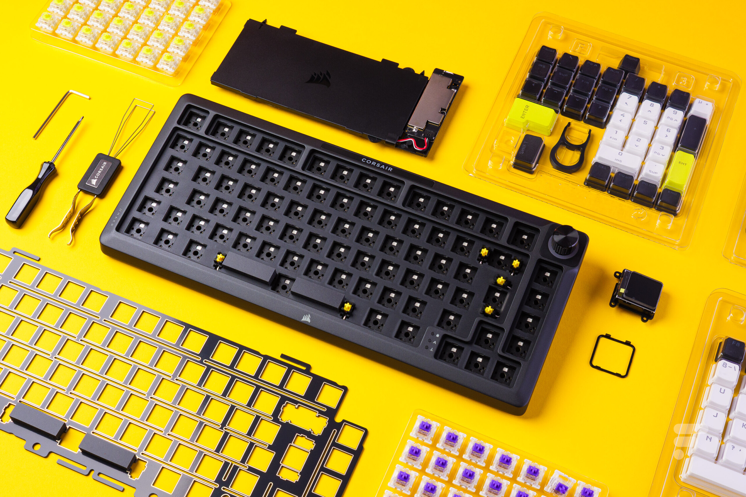 Corsair MAKR 75