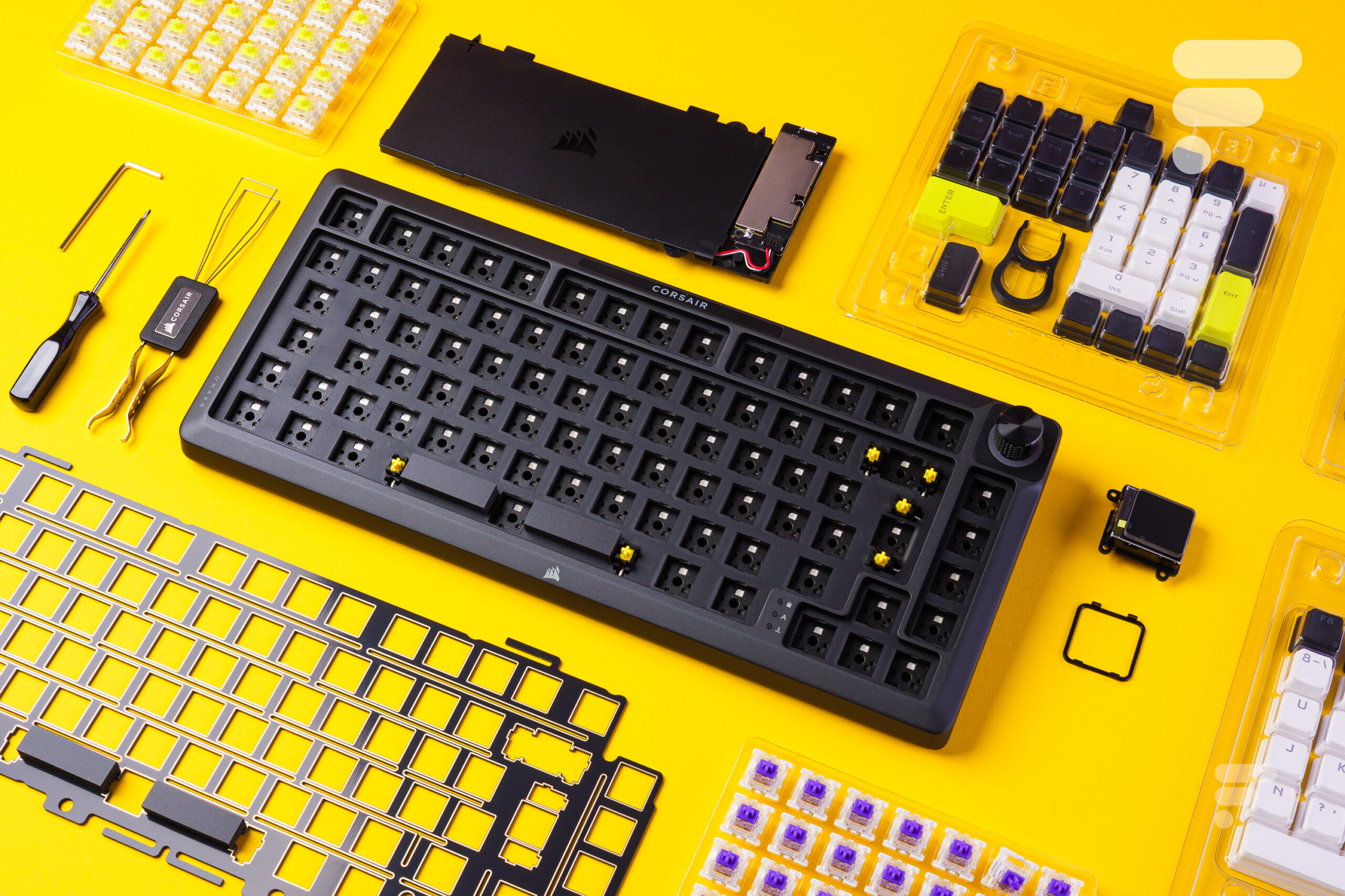 Corsair MAKR 75