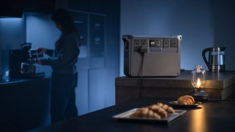 Le rachat de SFR en bonne voie, les compliments de Xiaomi à Tesla et une nouvelle batterie XXL chez DJI – Tech’spresso