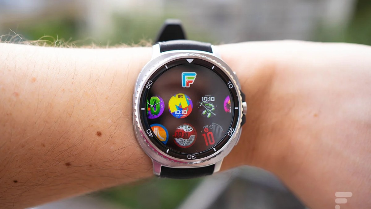 L'application Facer sur la Samsung Galaxy Watch 8 Classic