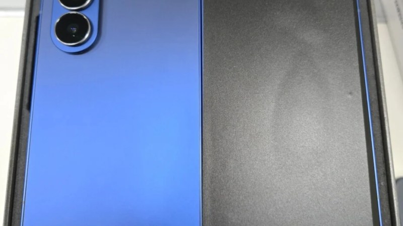 Galaxy Z Fold 7 : premières images en main de sa version finale