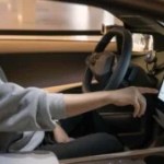 La face cachée de l’industrie auto : pourquoi les constructeurs livrent de plus en plus de voitures non finies aux clients
