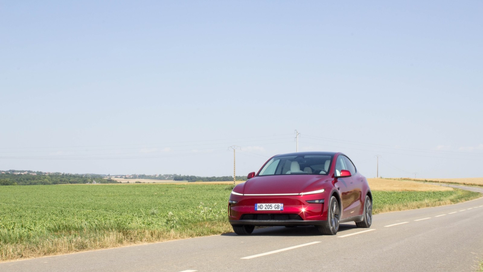 Le Tesla Model Y vole la couronne Ã  la R5, la Dacia Spring est de retour et Audi cartonne : quel...