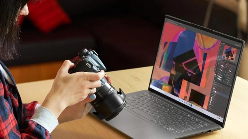 Cet ultrabook Lenovo intègre une carte Nvidia à la place d’un simple chipset graphique, et coûte 600 € de moins en ce moment