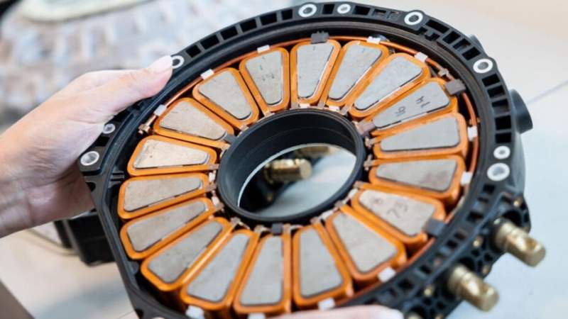 Pourquoi ce moteur révolutionnaire pourrait supprimer les freins des prochaines voitures électriques de Mercedes