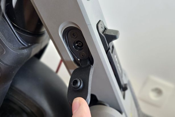 Ninebot E3 Pro E recharge prise