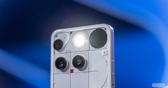 Nothing Phone 3 (12)