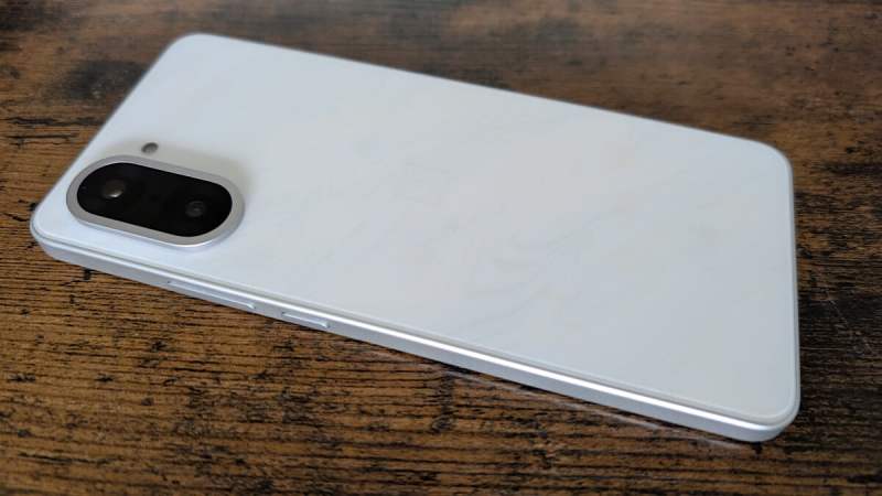 Ce pack smartphone + écouteurs OnePlus à moins de 300&nbsp;€ devient le meilleur rapport qualité-prix du moment