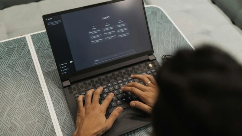 ChatGPT veut se transformer en prof particulier plutôt qu’en machine à tricher