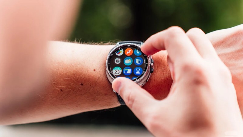Galaxy Watch 10 : comment Samsung compterait rattraper son retard sur les écrans de montres
