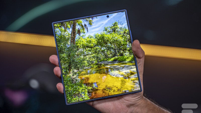 Le Samsung Galaxy Z Fold 7 devient l’un des smartphones pliants récents les moins chers de sa gamme grâce à cette offre Amazon Prime