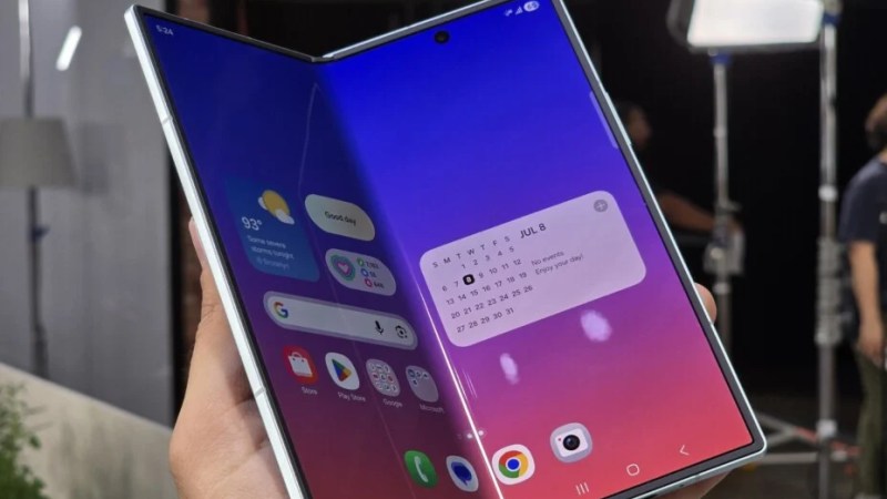 Cette astuce apporte le controversé effet Liquid Glass sur les smartphones Samsung