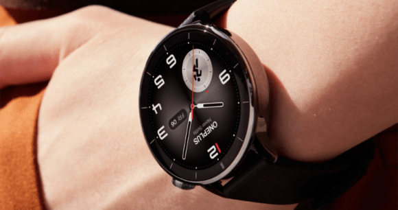 La OnePlus Watch 3 43 mm // Source : OnePlus