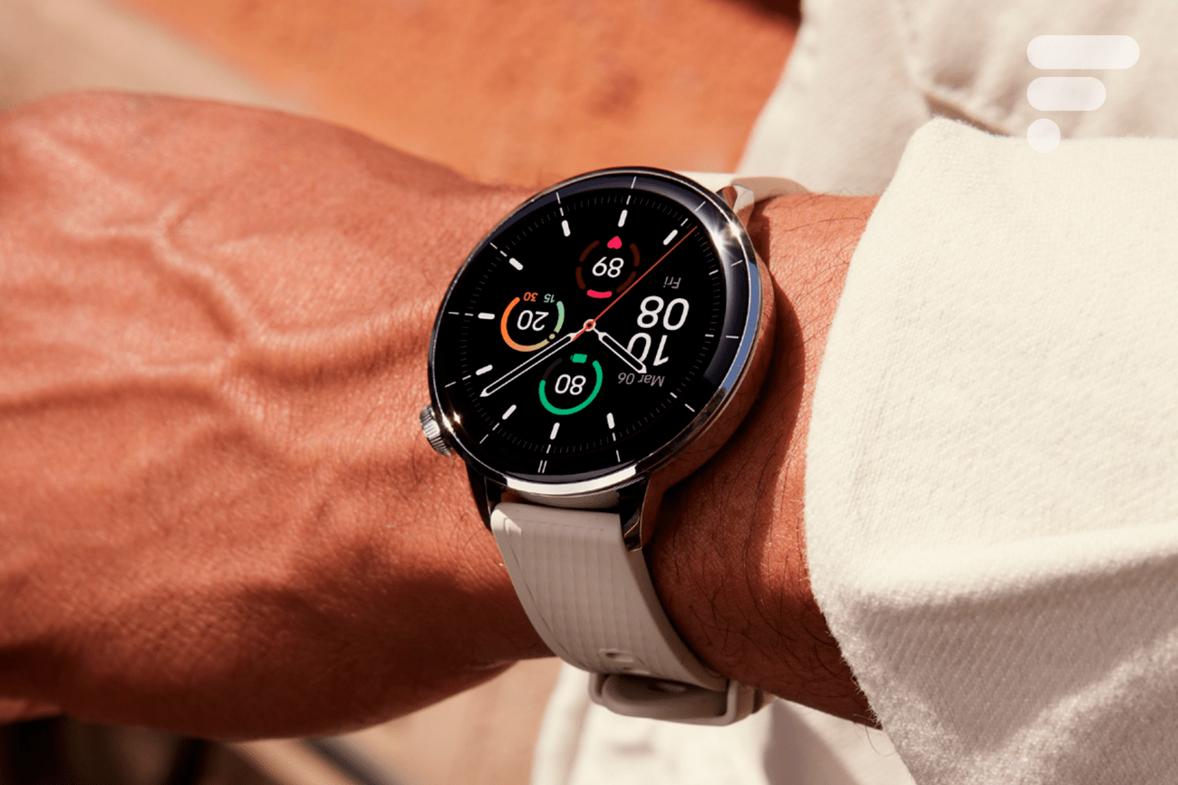 La OnePlus Watch 3 43 mm