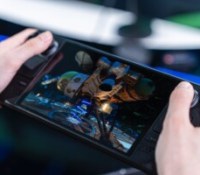 Steam Deck OLED // Source : Chloé Pertuis pour Frandroid